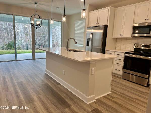 11561 ADMIRALS COVE DR, Jacksonville, FL 32221