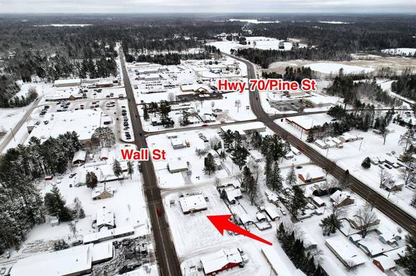 720 WALL ST E, Eagle River, WI 54521