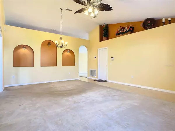 1925 MYAKKA CT, Poinciana, FL 34759