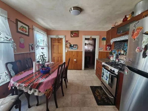 3 Drexel Ter, Lynn, MA 01905