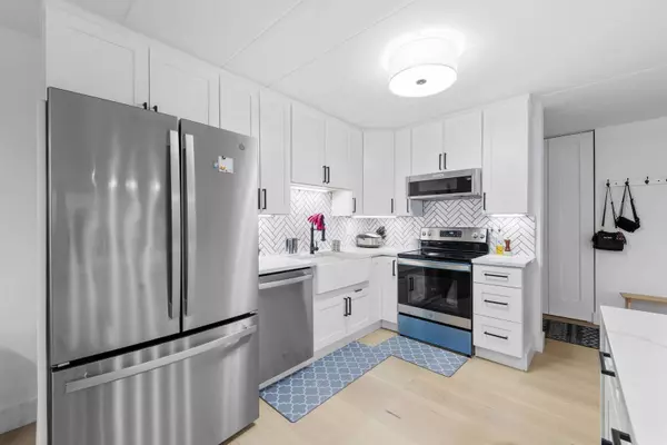 9074 W Terrace Drive #3A, Niles, IL 60714