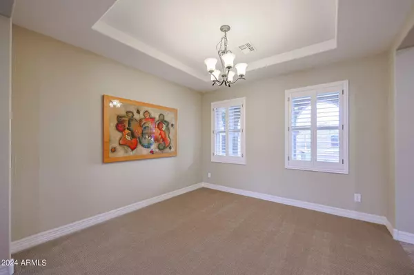 16216 W PALM Lane, Goodyear, AZ 85395