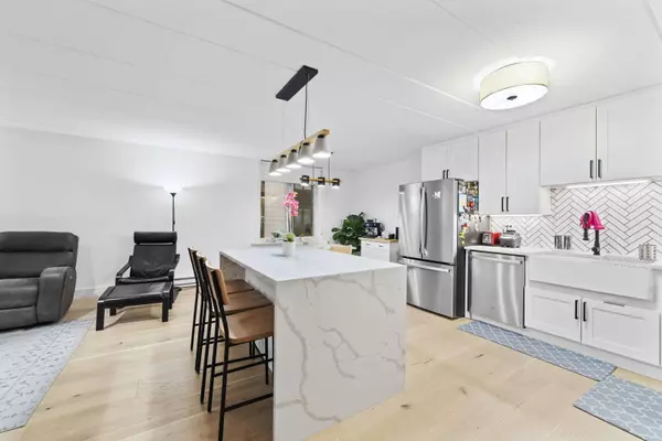 9074 W Terrace Drive #3A, Niles, IL 60714