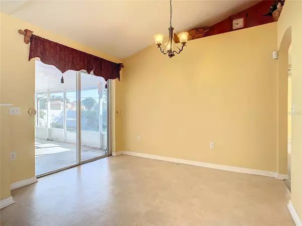 1925 MYAKKA CT, Poinciana, FL 34759