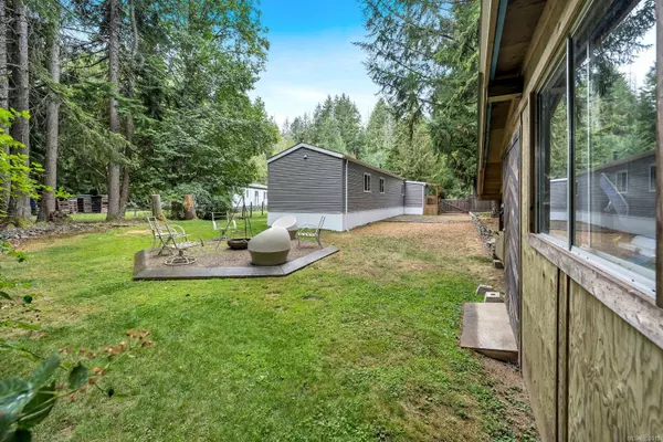 920 Whittaker Rd #D5, Malahat, BC V0R 2L0