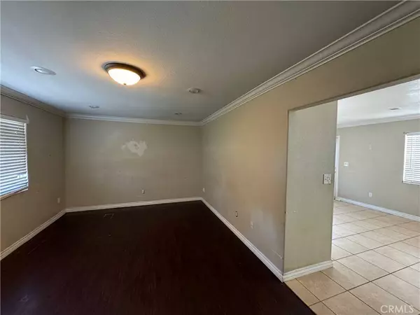 5021 4th AVE, Los Angeles, CA 90043