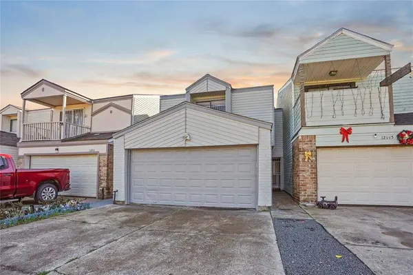 12943 Shannon Hills DR, Houston, TX 77099