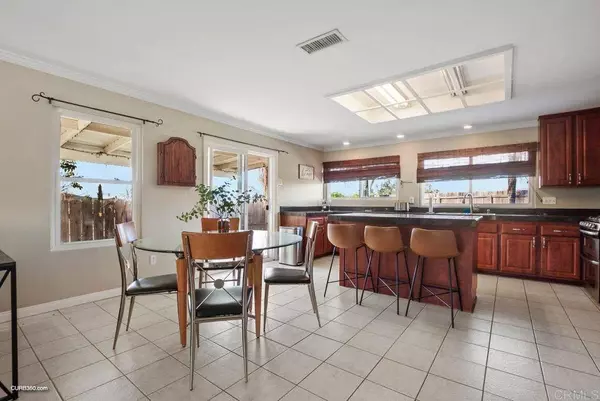 8531 Rosada WAY, El Cajon, CA 92021