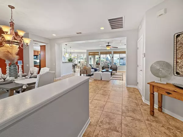 1335 Freschi LN, Lincoln, CA 95648