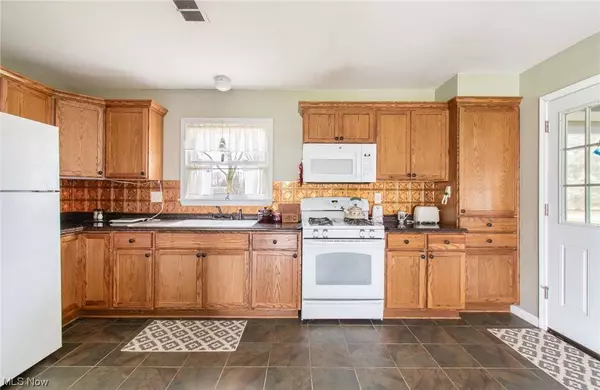 293 W 14th ST, Salem, OH 44460