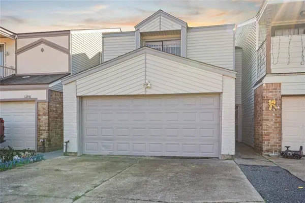 12943 Shannon Hills DR, Houston, TX 77099