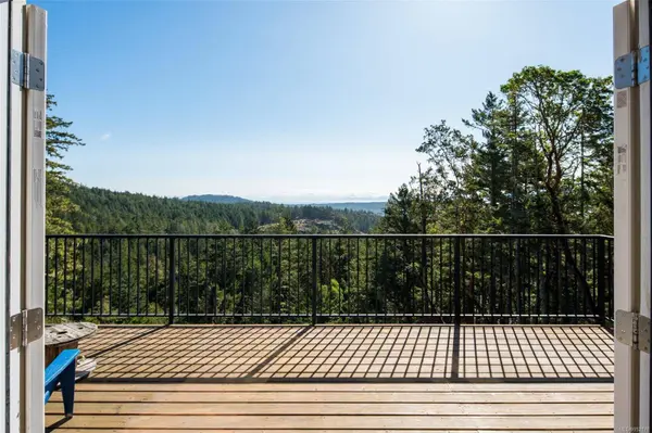 477 Seedtree Rd, Sooke, BC V9C 1Z2
