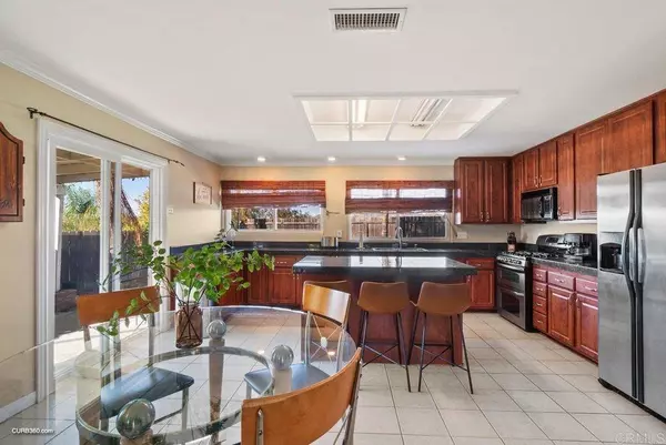 8531 Rosada WAY, El Cajon, CA 92021