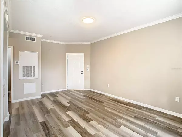 2632 ROBERT TRENT JONES DR #123, Orlando, FL 32835