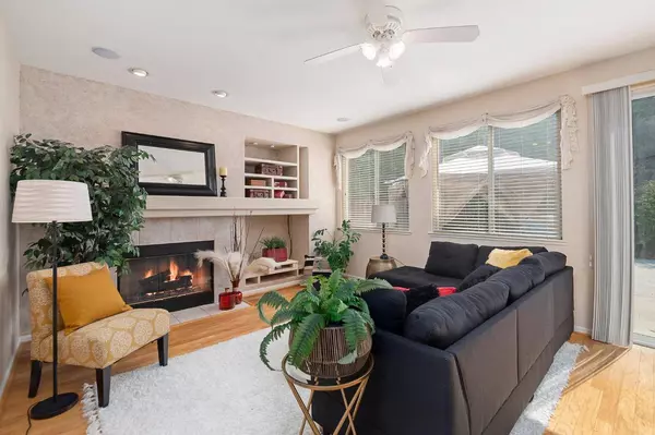 2825 Hillcrest RD, Rocklin, CA 95765