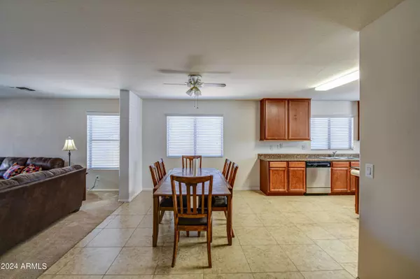 23808 W GROVE Street, Buckeye, AZ 85326