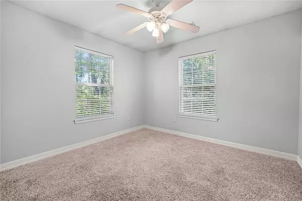 105 14th (Highway 102) St, Bentonville, AR 72712