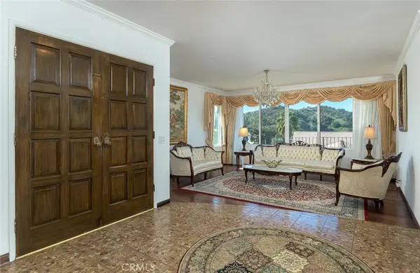 2625 Sleepy Hollow PL, Glendale, CA 91206