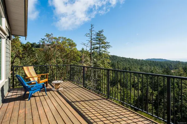 477 Seedtree Rd, Sooke, BC V9C 1Z2