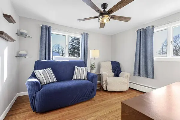 59 Montcalm RD, Warwick, RI 02889