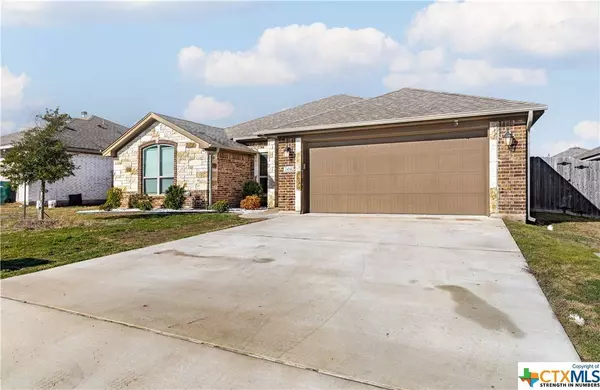 704 Holstein DR, Belton, TX 76513