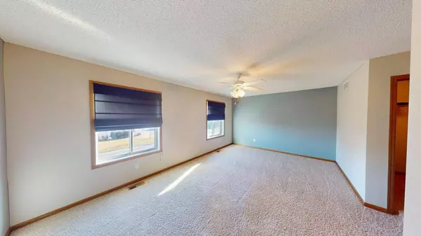 12310 Alamo CIR NE #A, Blaine, MN 55449