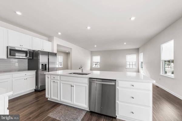 20 MARSHALL WAY, Tabernacle, NJ 08088