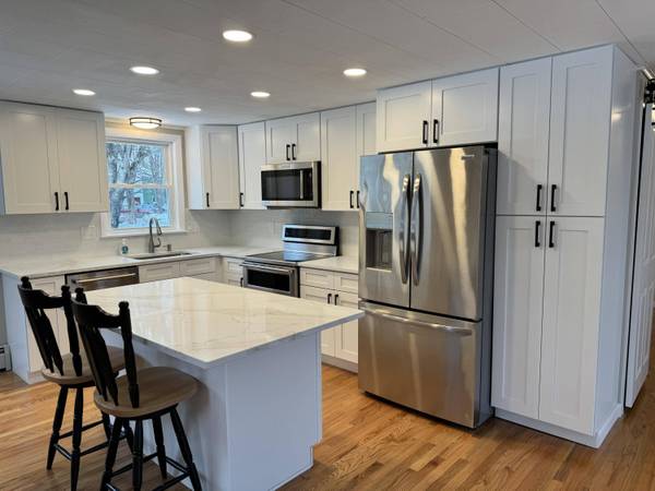 93 Ward RD, Windham, ME 04062