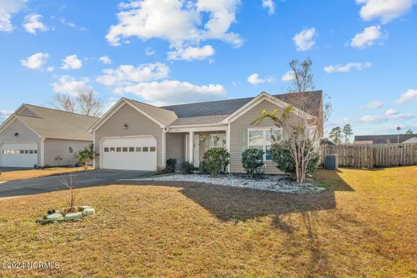 305 Rose Bud Lane, Holly Ridge, NC 28445