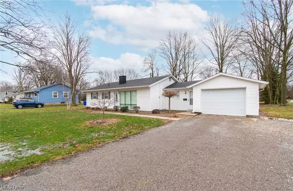 293 W 14th ST, Salem, OH 44460