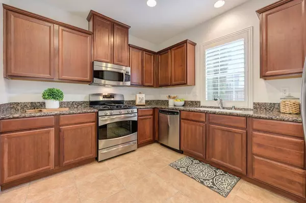 97 Talmont CIR, Roseville, CA 95678