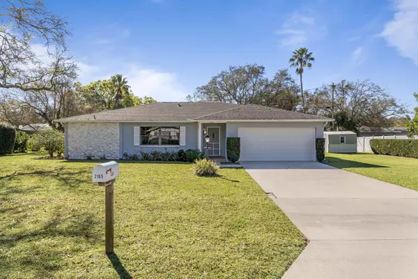 2105 15th LN, Vero Beach, FL 32960