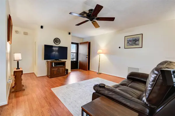 107 MAYFAIR CT, Sanford, FL 32771