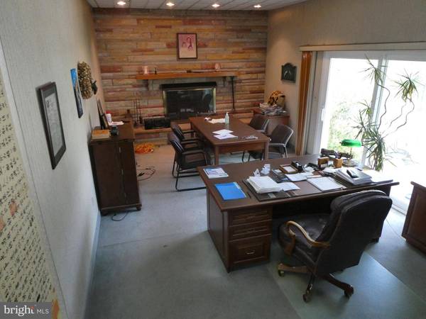 701-715 S ROUTE 73, West Berlin, NJ 08091