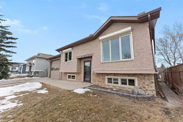 118 Ridgebrook DR SW, Airdrie, AB T4B 1A1