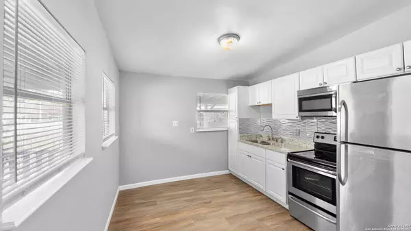 100 Mace St, San Antonio, TX 78213