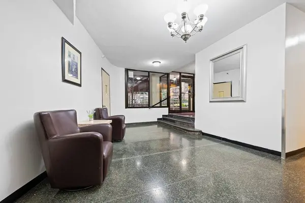 64-34 102nd St #3AA, Rego Park, NY 11374