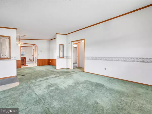 369 W CEDAR ST, Palmyra, PA 17078