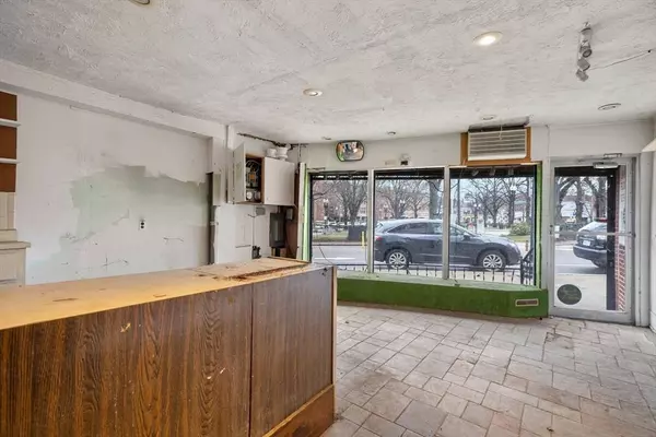 719 South St., Boston, MA 02131