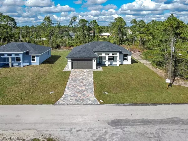 753 Newell ST E, Lehigh Acres, FL 33974