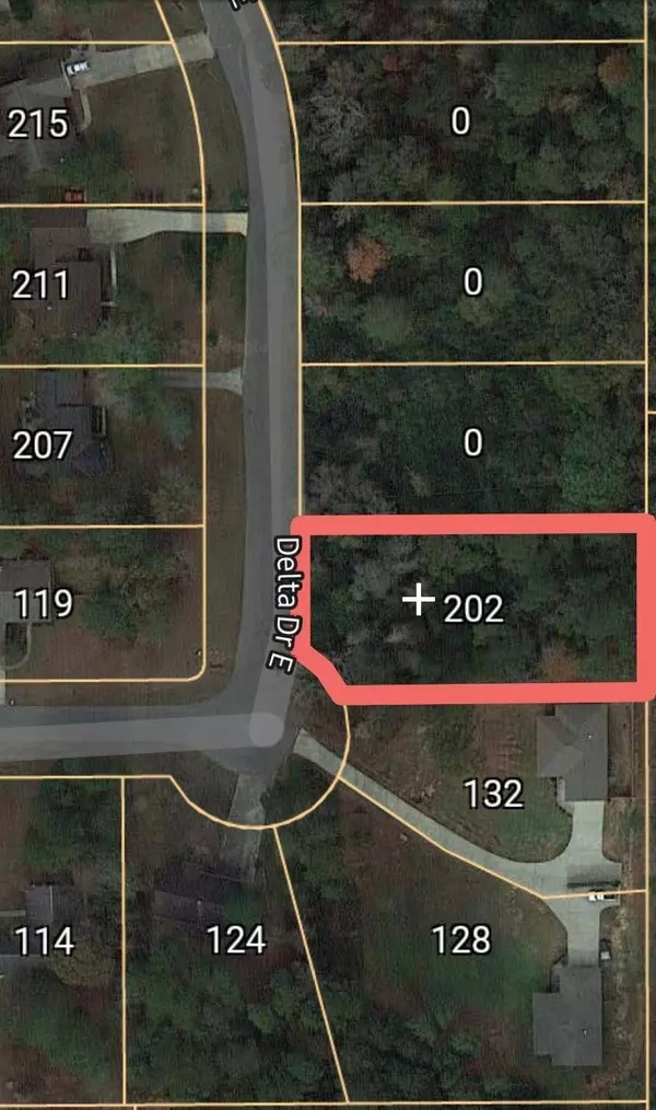 202 Delta Dr, Hattiesburg, MS 39402