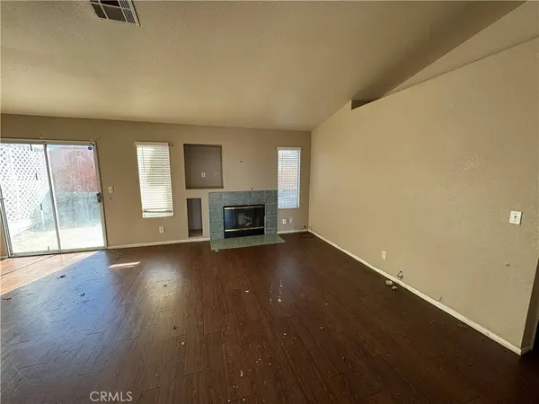 6122 Diamond ST, Palmdale, CA 93552