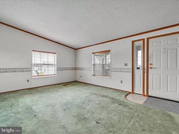 369 W CEDAR ST, Palmyra, PA 17078