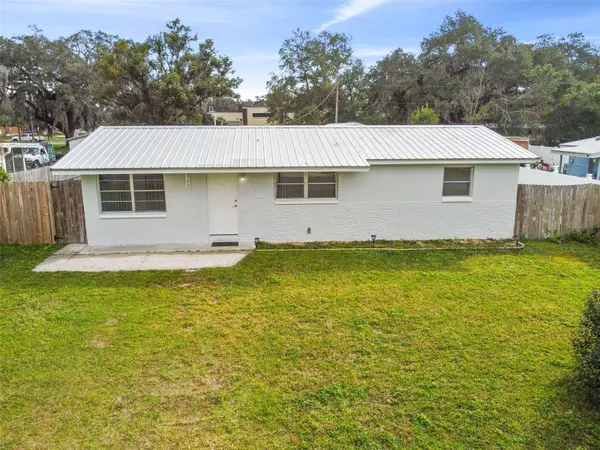 4742 6TH ST, Zephyrhills, FL 33542