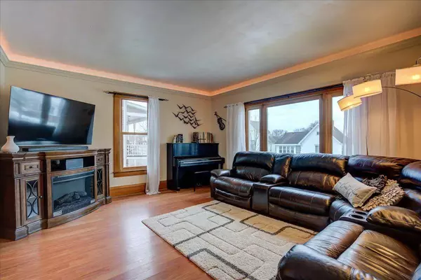 210 Mary Street, Cambria, WI 53923