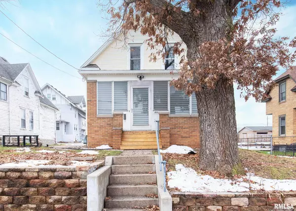 1801 16TH ST, Moline, IL 61265