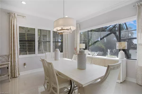 9322 Glenforest DR, Naples, FL 34120