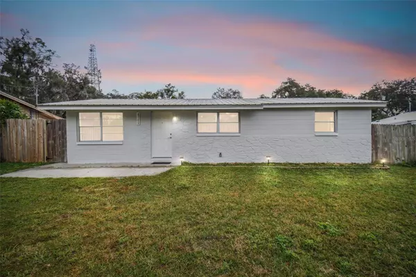 4742 6TH ST, Zephyrhills, FL 33542