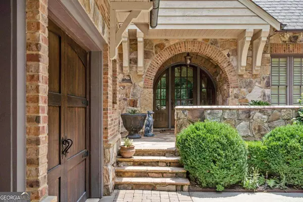 3924 Lower Roswell RD, Marietta, GA 30068