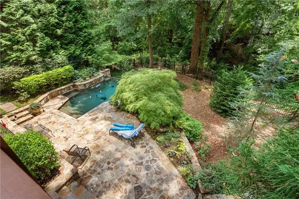 3924 Lower Roswell RD, Marietta, GA 30068